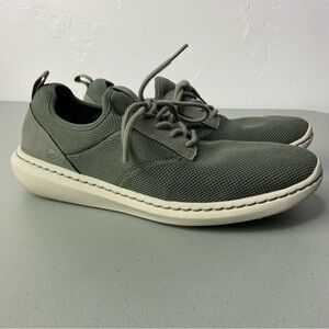 Collection by Clarks Green Sneakers Men's 10M Slip On Casual